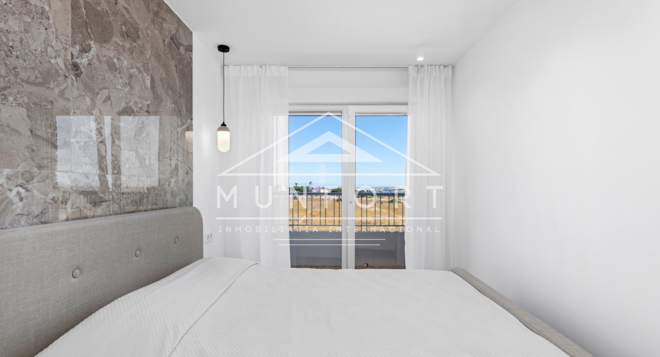 Videresalg - Leiligheter -
Orihuela Costa - Punta Prima