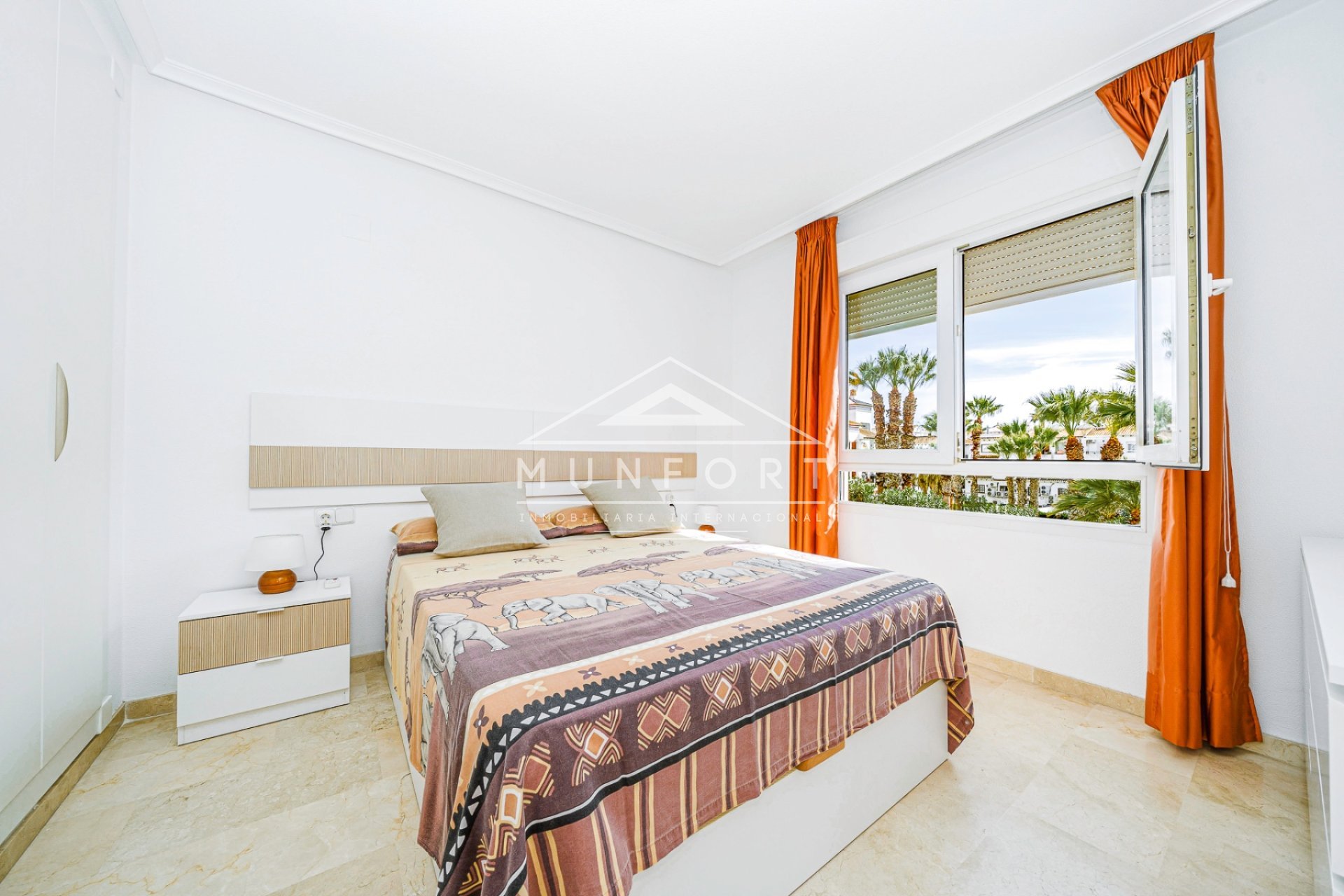 Videresalg - Leiligheter -
Orihuela Costa - Villamartín