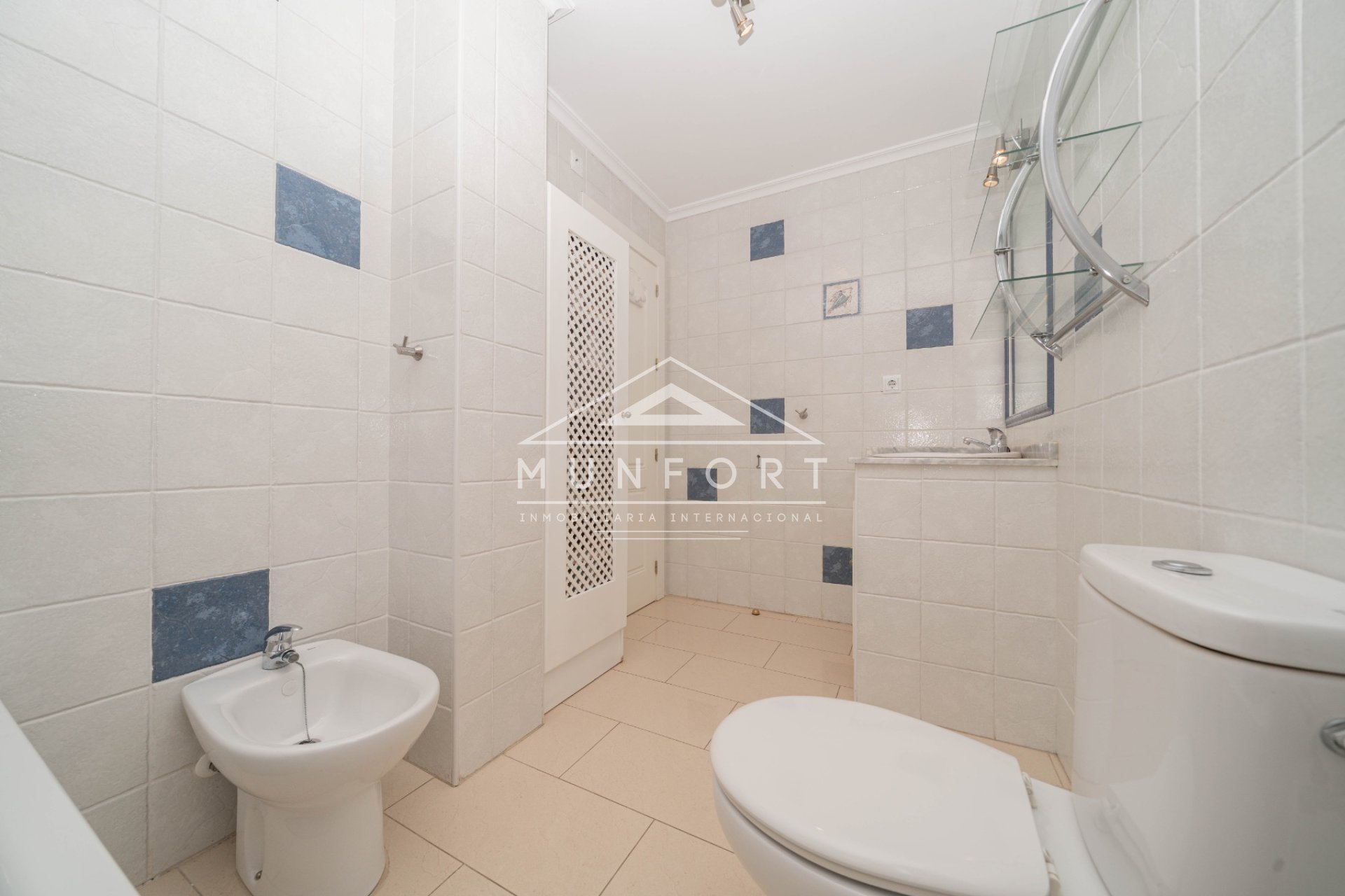 Videresalg - Leiligheter -
Orihuela Costa - Villamartín