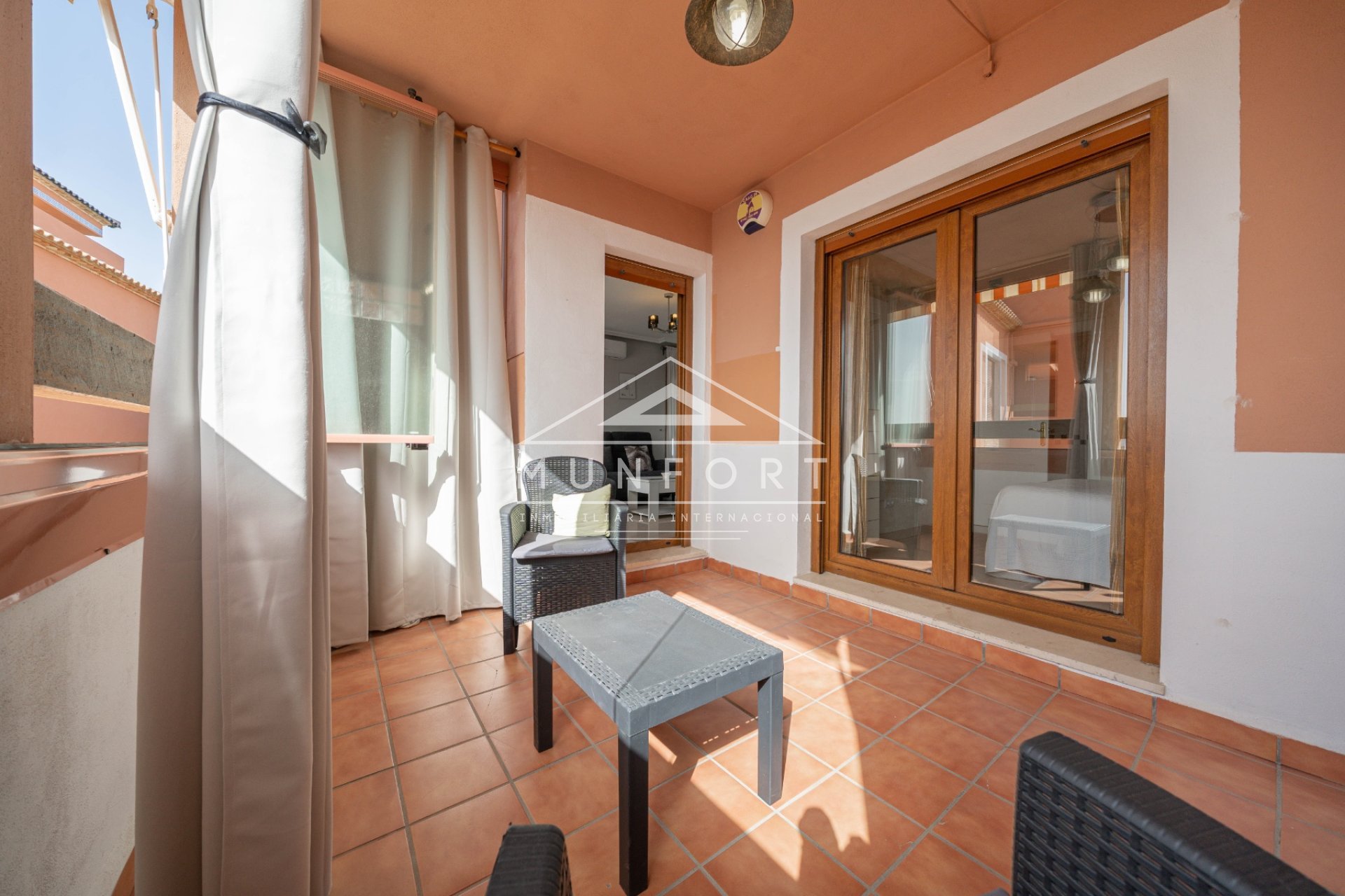 Videresalg - Leiligheter -
Orihuela Costa - Villamartín