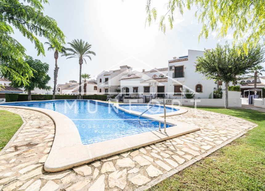 Videresalg - Leiligheter -
Orihuela Costa - Villamartín
