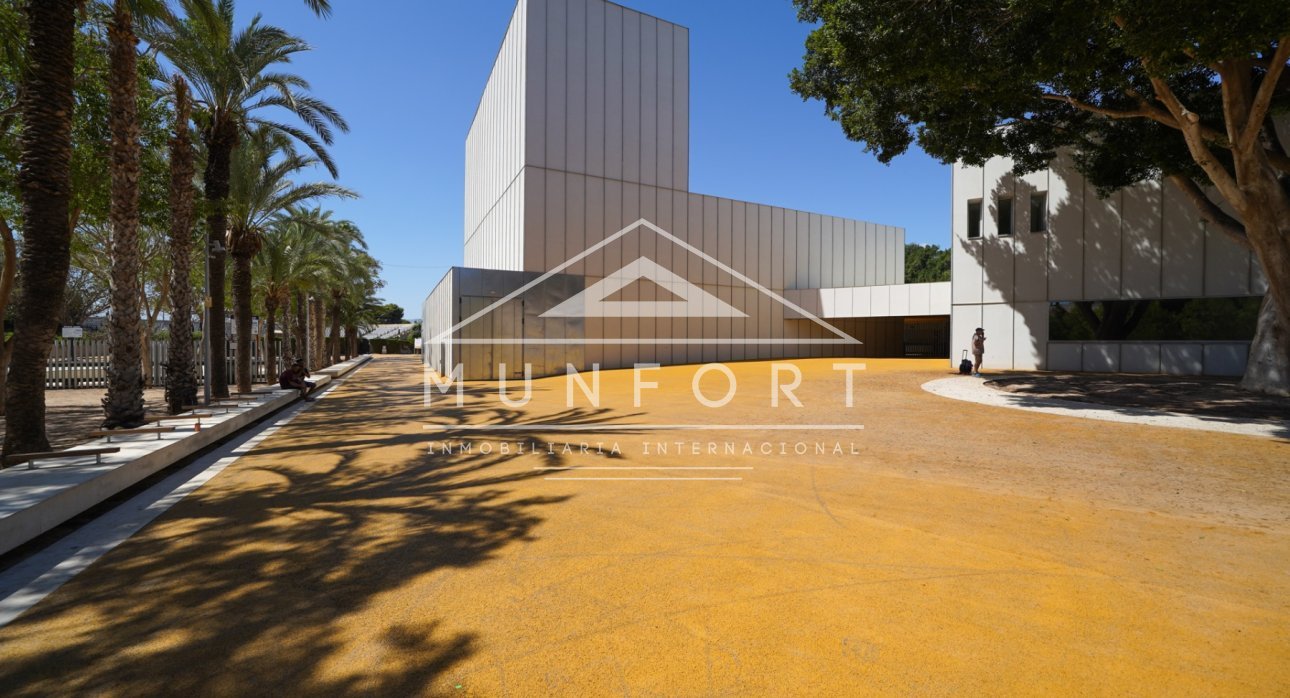 Videresalg - Leiligheter -
San Javier