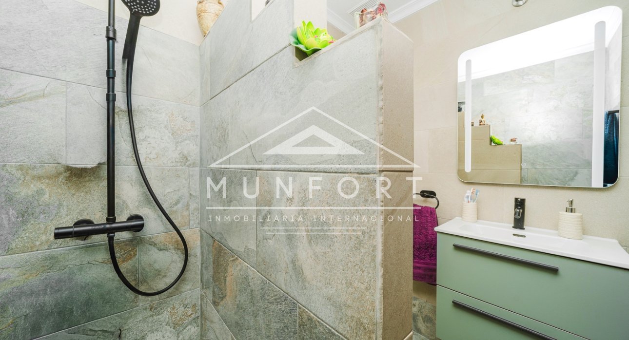 Videresalg - Leiligheter -
Torrevieja