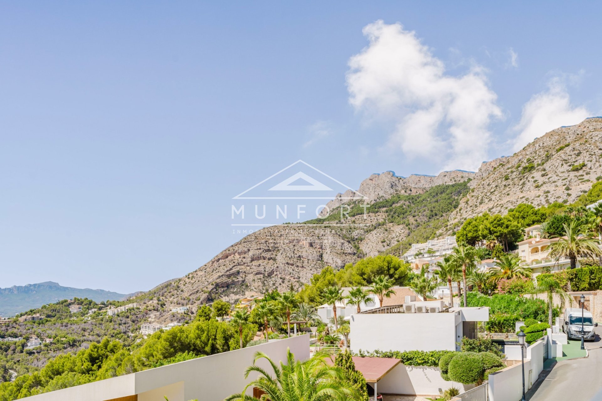 Videresalg - Luksusvillaer -
Altea - Altea Hills