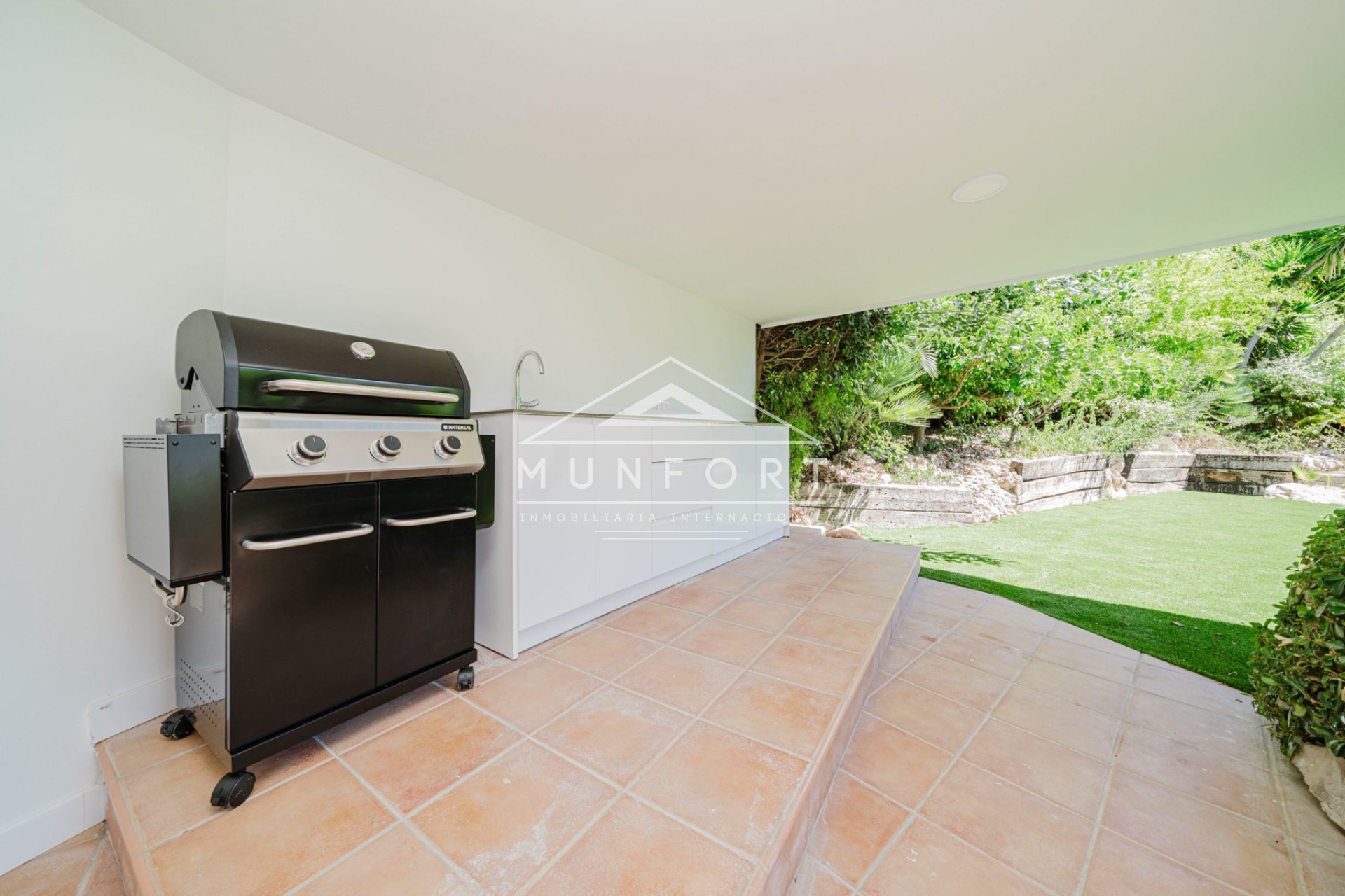 Videresalg - Luksusvillaer -
Altea - Altea Hills