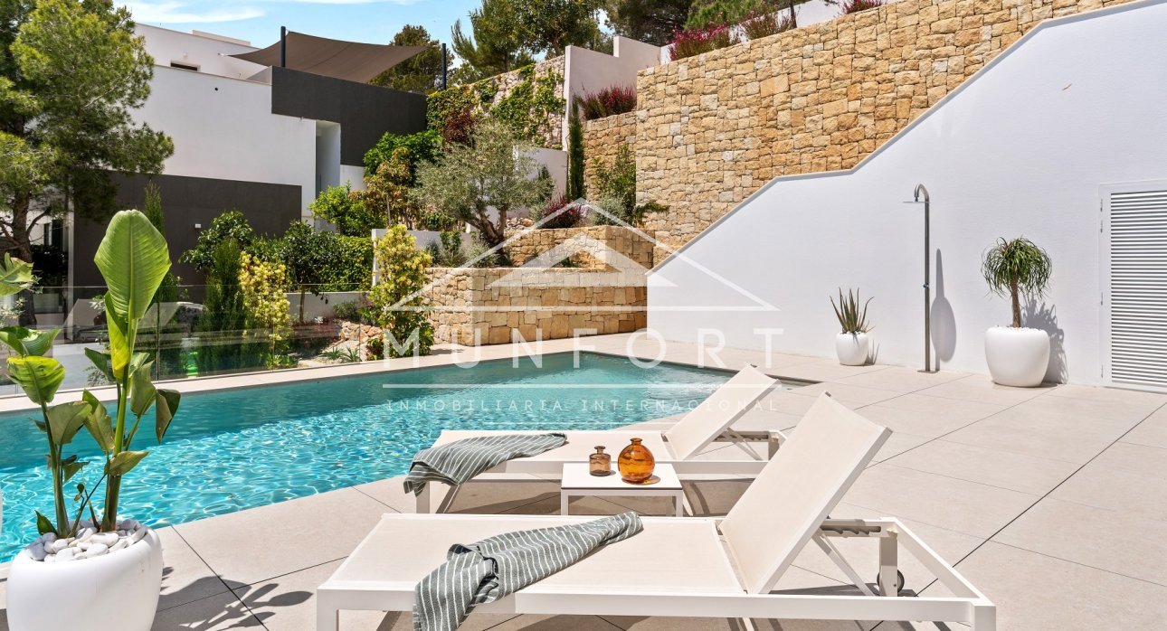 Videresalg - Luksusvillaer -
Altea