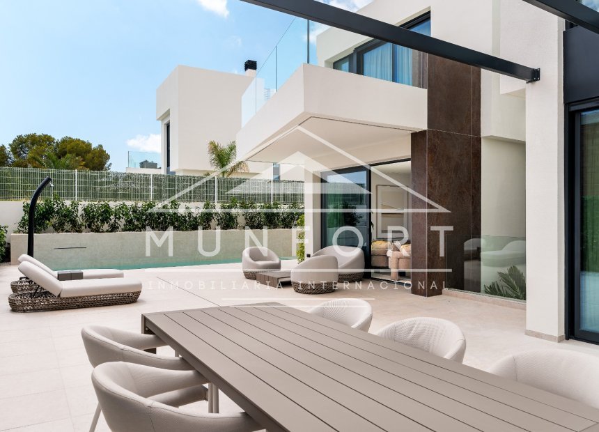 Videresalg - Luksusvillaer -
Benidorm