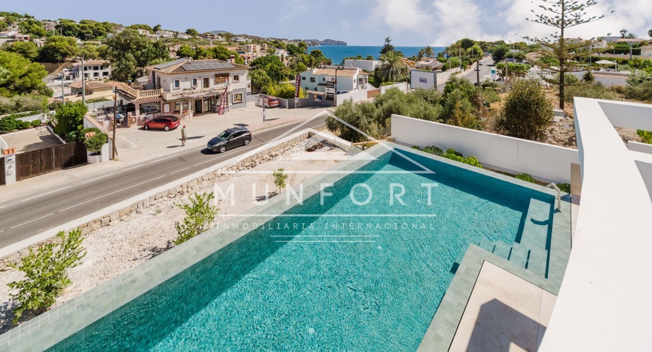 Videresalg - Luksusvillaer -
Benissa