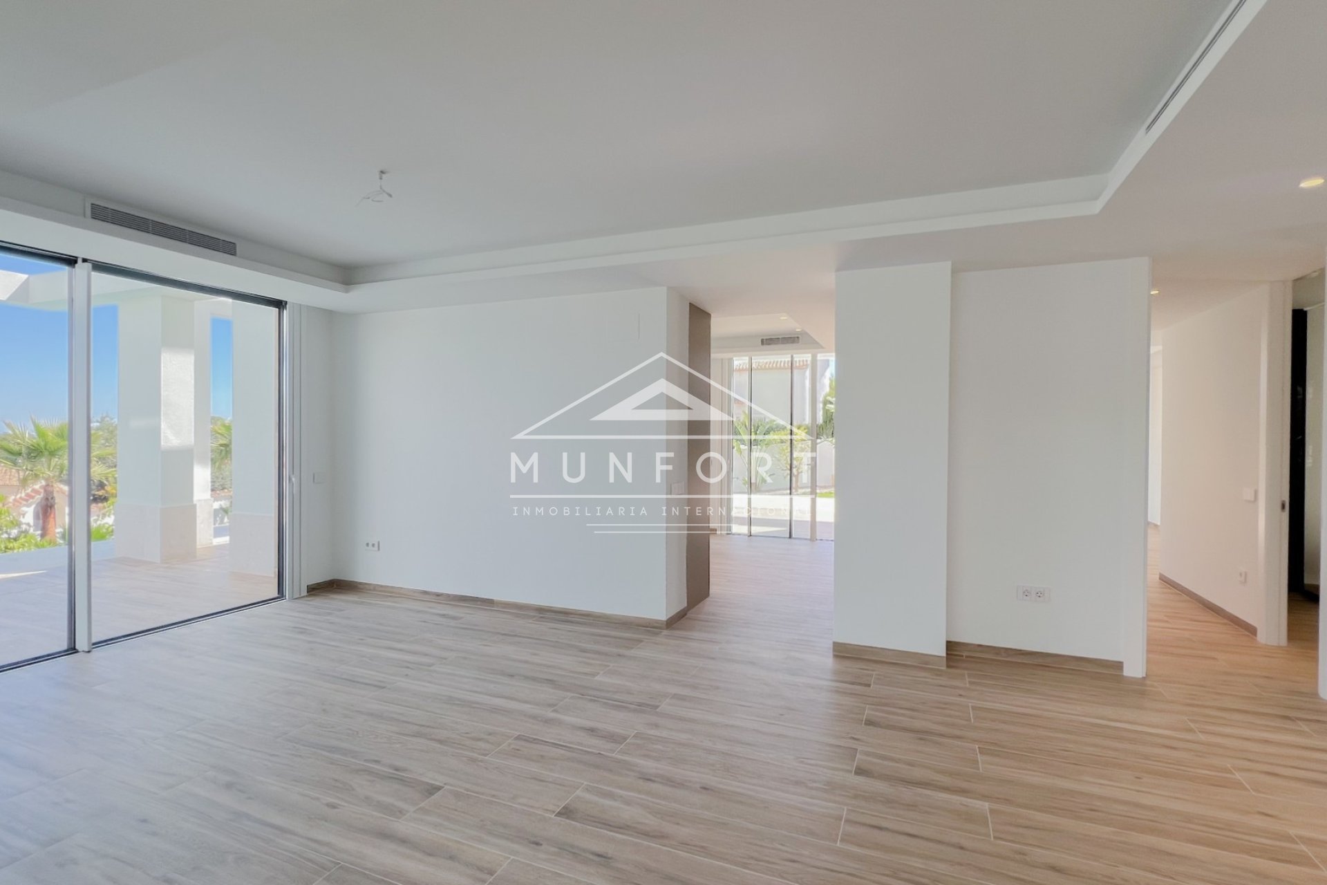 Videresalg - Luksusvillaer -
Benissa