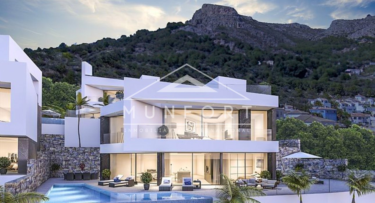 Videresalg - Luksusvillaer -
Calpe