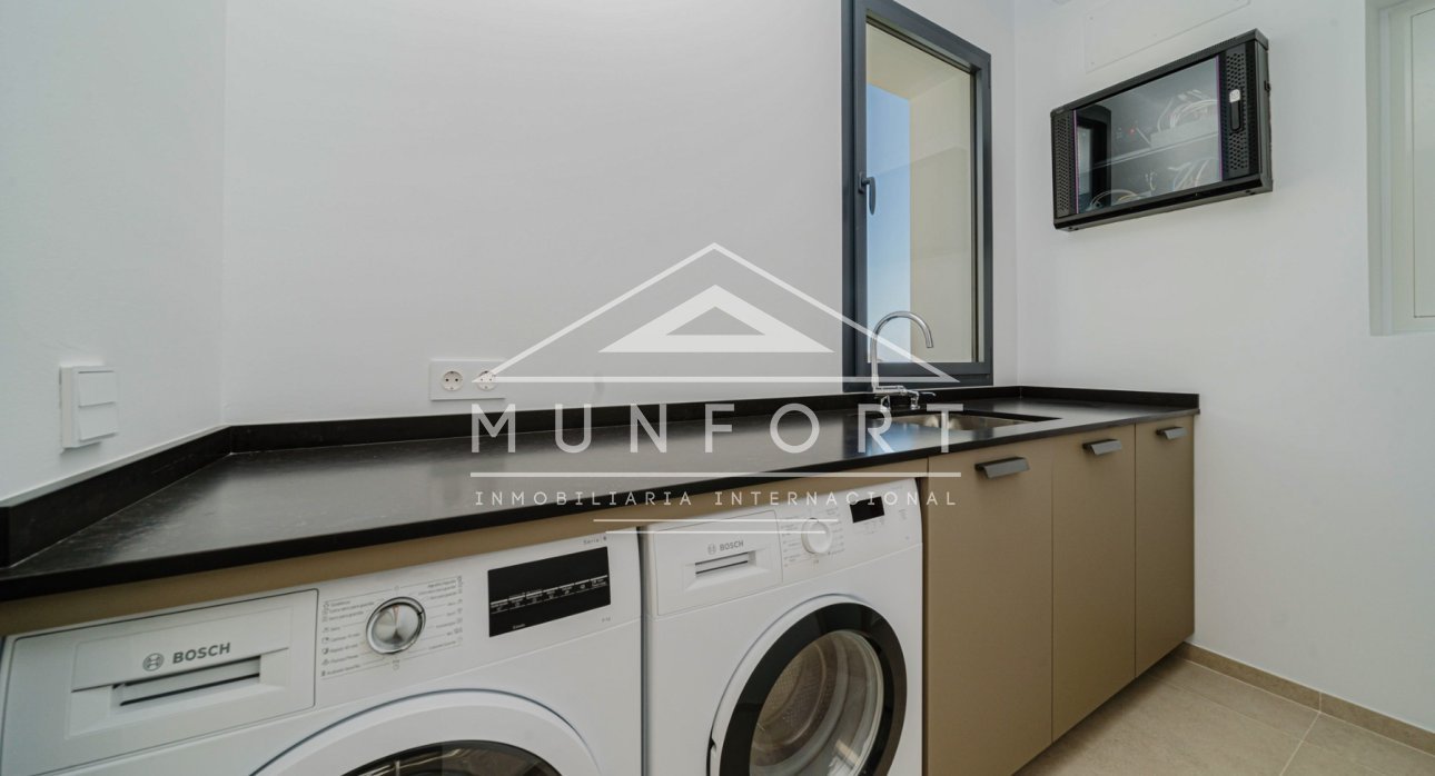 Videresalg - Luksusvillaer -
Calpe