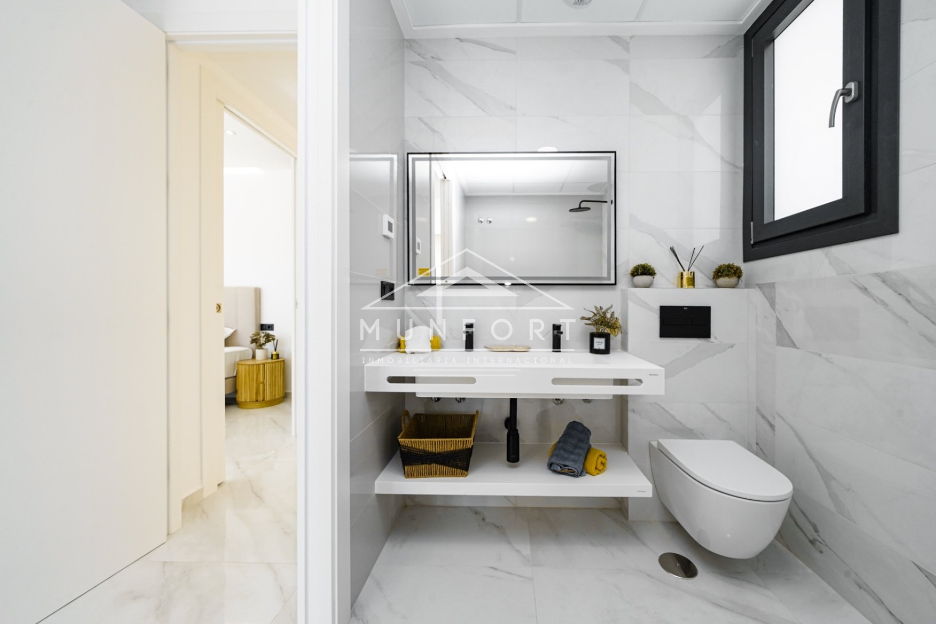 Videresalg - Luksusvillaer -
Finestrat