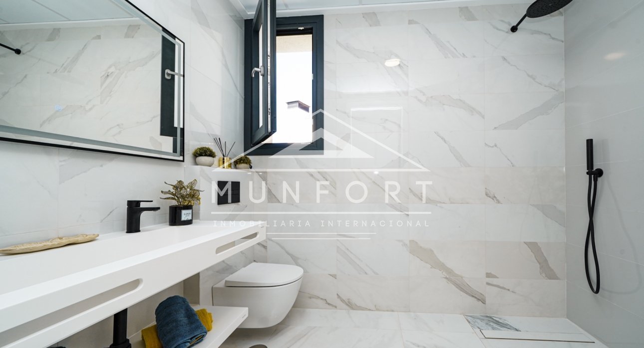 Videresalg - Luksusvillaer -
Finestrat