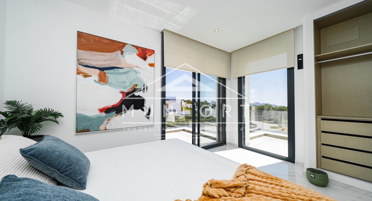 Videresalg - Luksusvillaer -
Finestrat