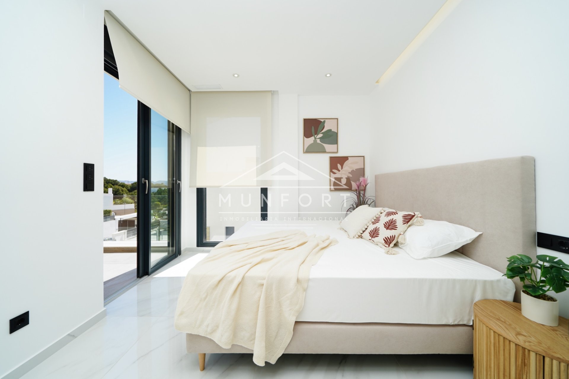 Videresalg - Luksusvillaer -
Finestrat