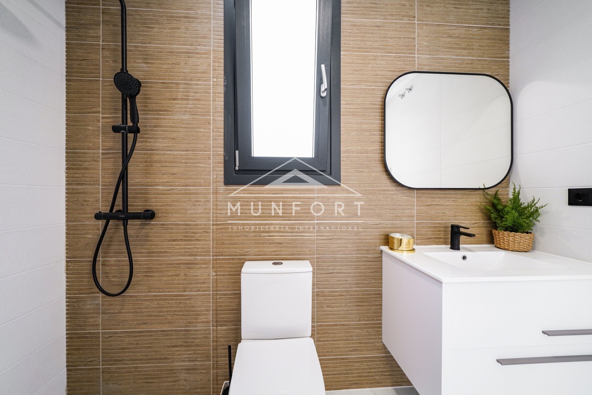 Videresalg - Luksusvillaer -
Finestrat