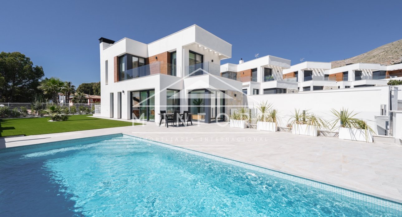 Videresalg - Luksusvillaer -
Finestrat