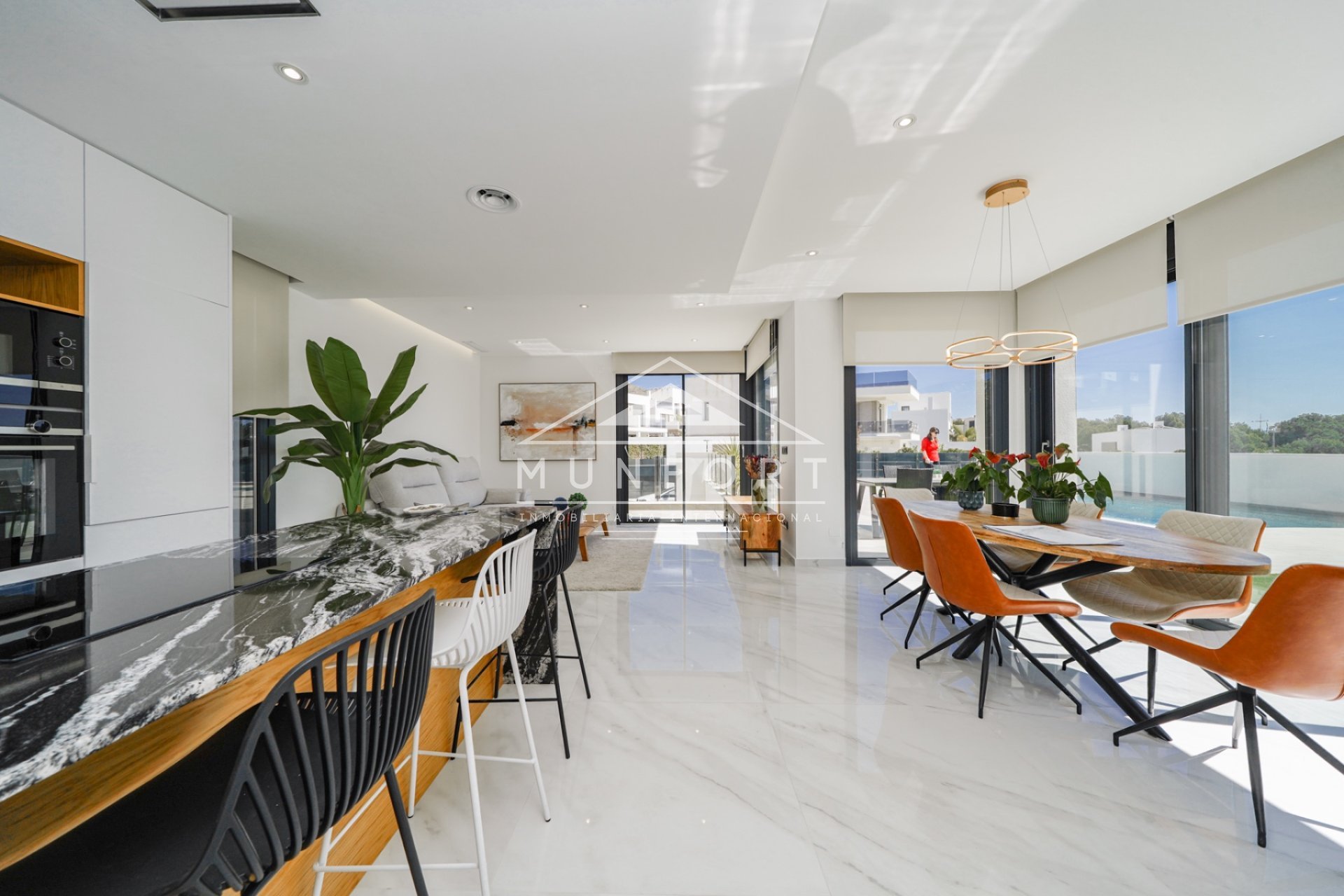 Videresalg - Luksusvillaer -
Finestrat