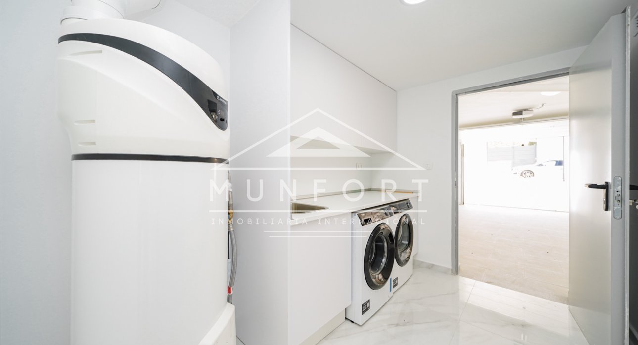 Videresalg - Luksusvillaer -
Finestrat