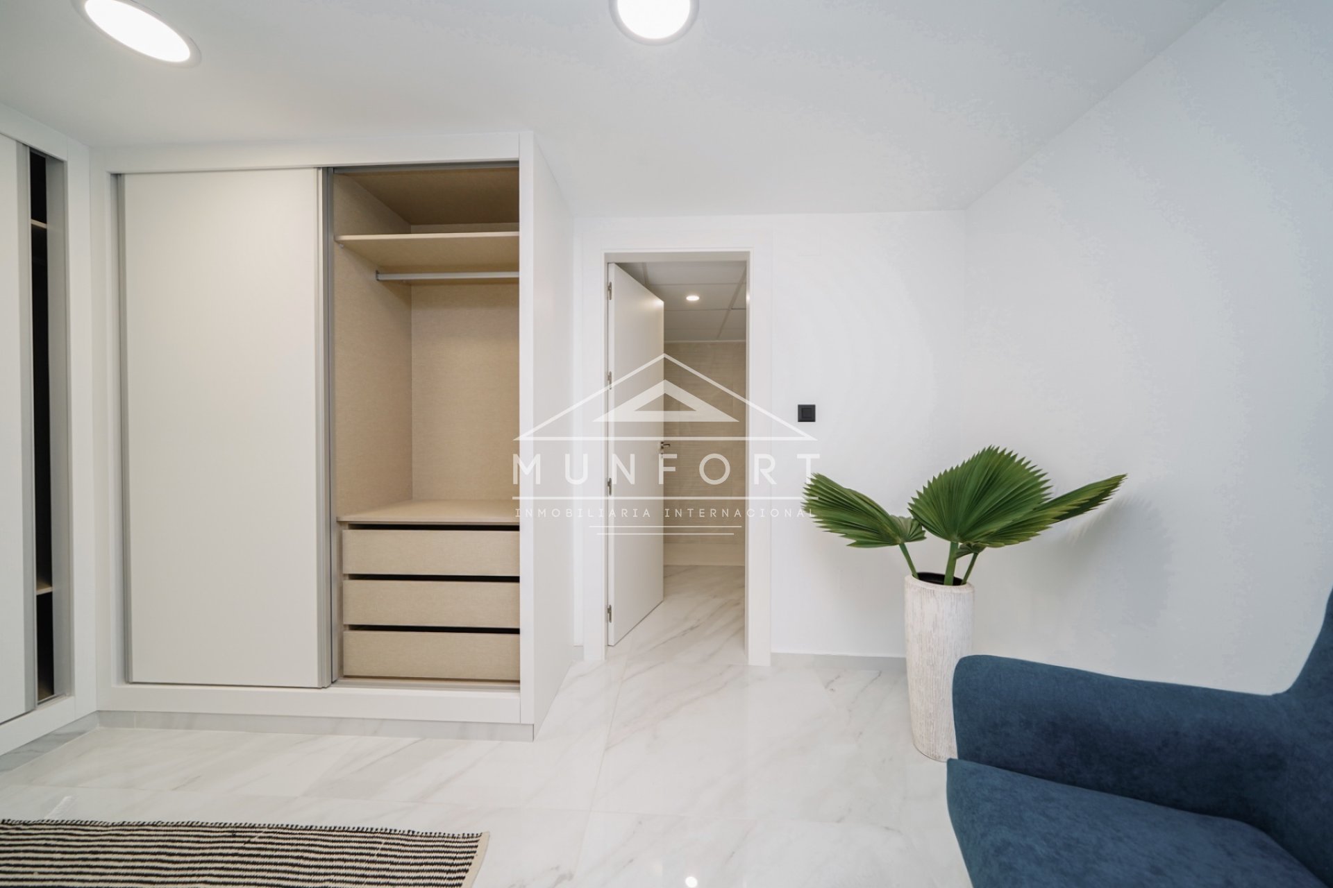 Videresalg - Luksusvillaer -
Finestrat