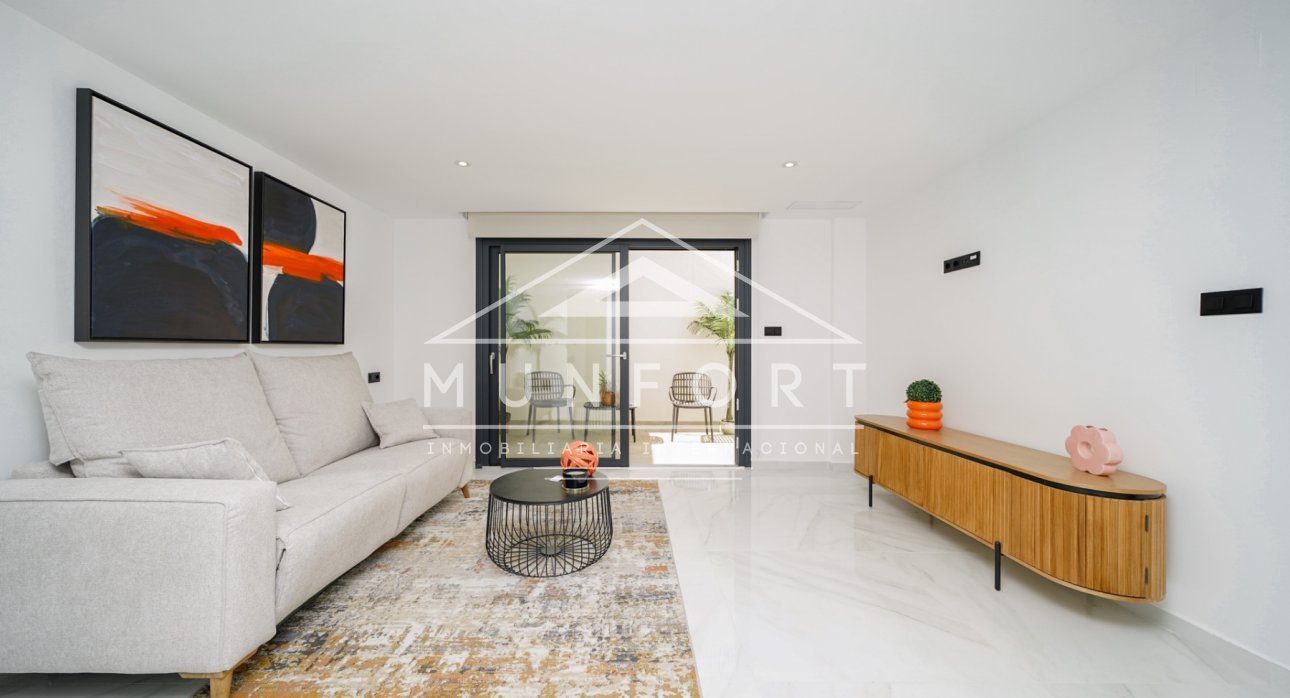 Videresalg - Luksusvillaer -
Finestrat