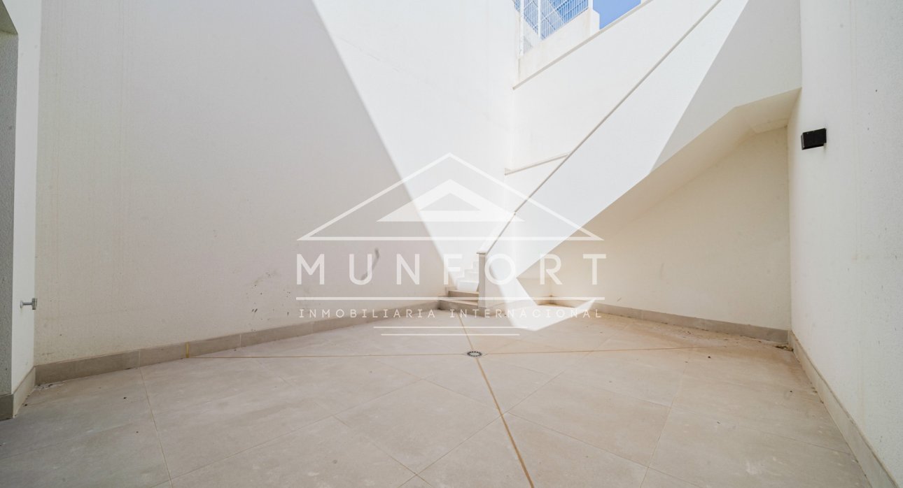 Videresalg - Luksusvillaer -
Finestrat