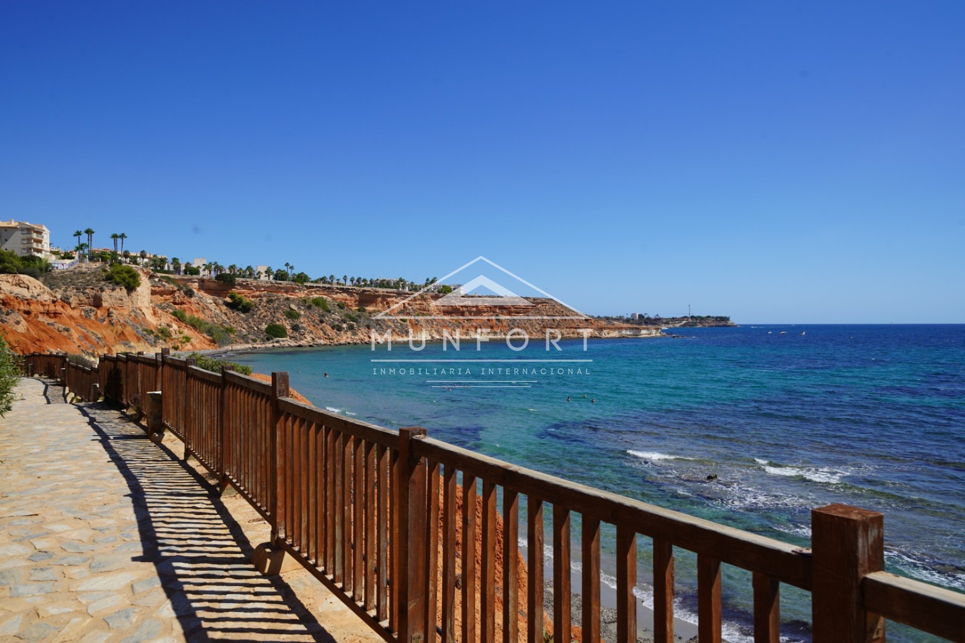 Videresalg - Luksusvillaer -
Orihuela Costa - Aguamarina