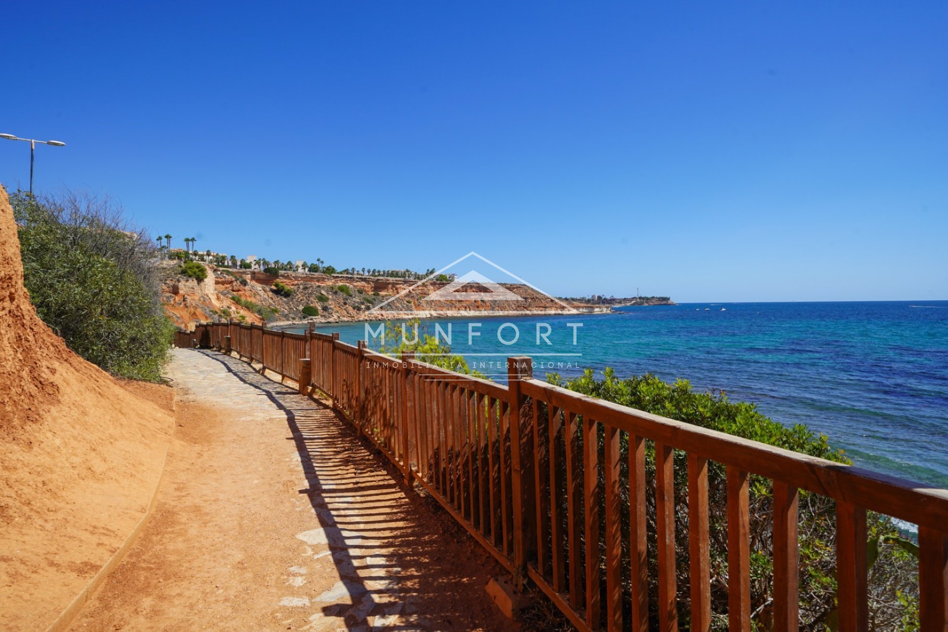 Videresalg - Luksusvillaer -
Orihuela Costa - Aguamarina