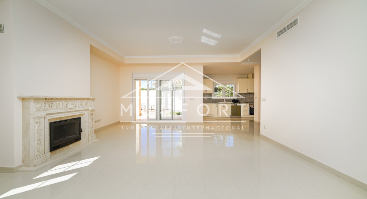 Videresalg - Luksusvillaer -
Orihuela Costa - Cabo Roig