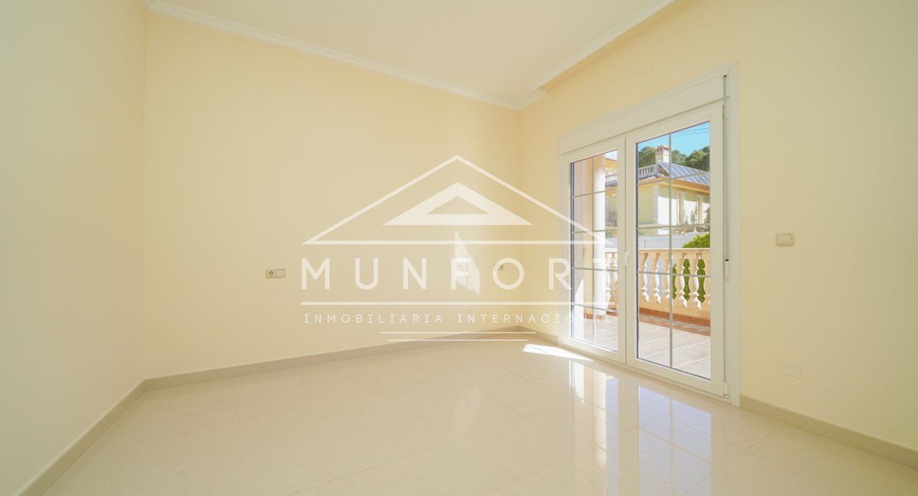 Videresalg - Luksusvillaer -
Orihuela Costa - Cabo Roig