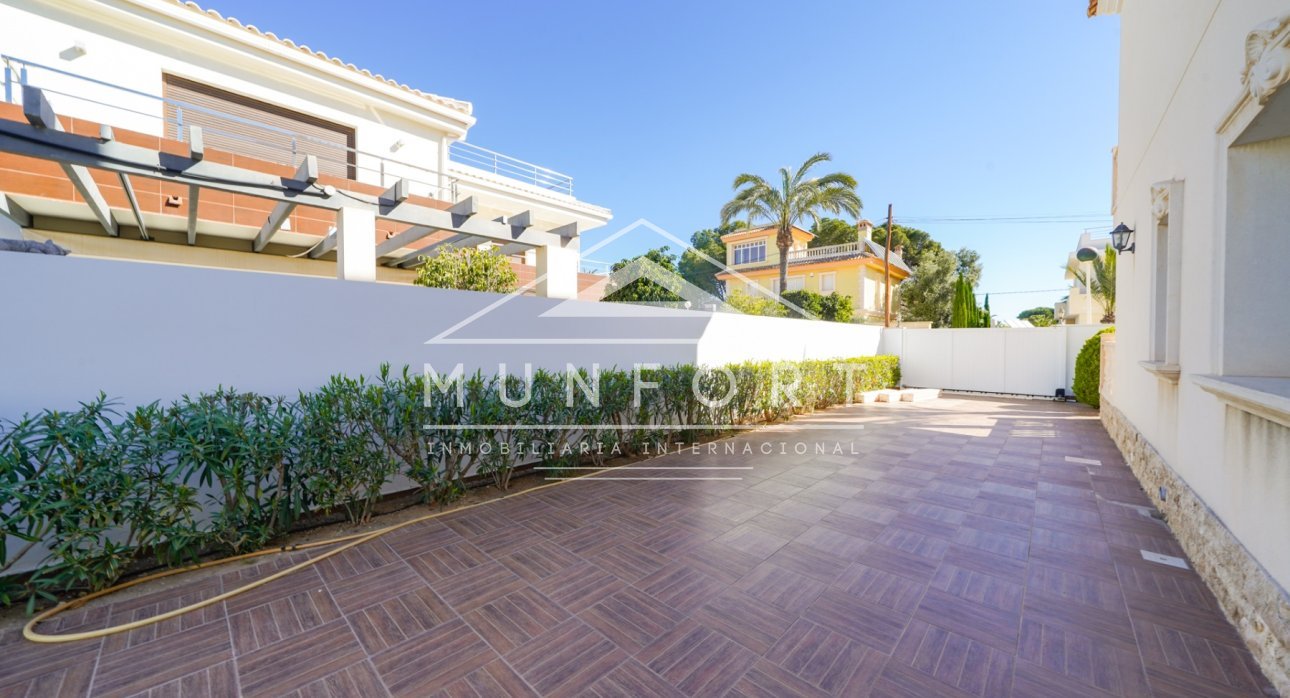 Videresalg - Luksusvillaer -
Orihuela Costa - Cabo Roig