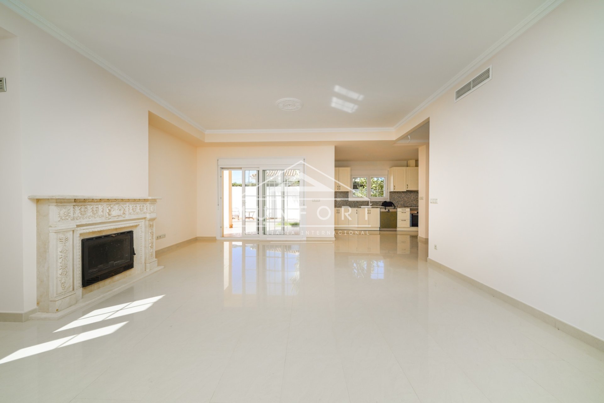 Videresalg - Luksusvillaer -
Orihuela Costa - Cabo Roig