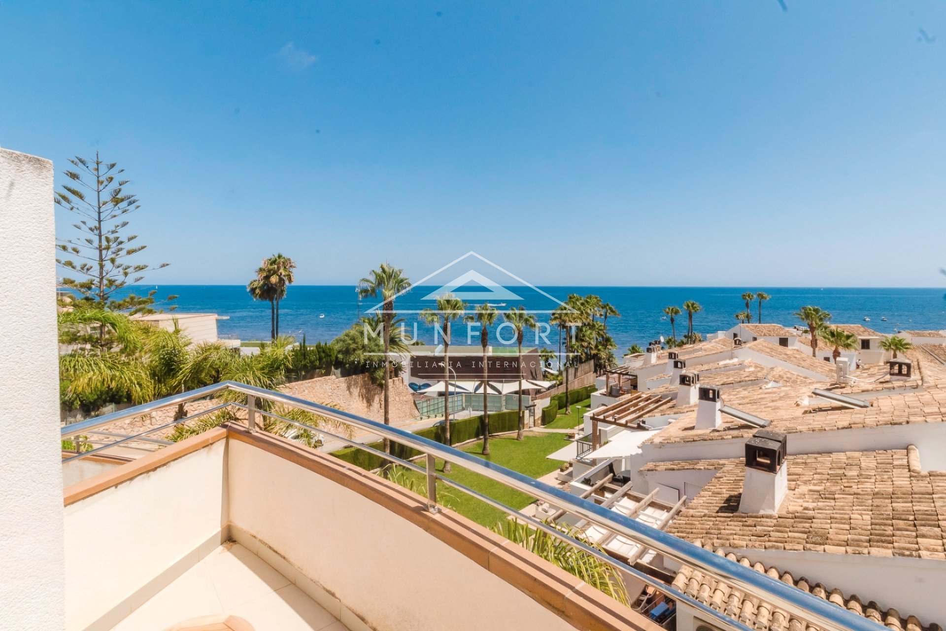 Videresalg - Luksusvillaer -
Orihuela Costa - Dehesa de Campoamor