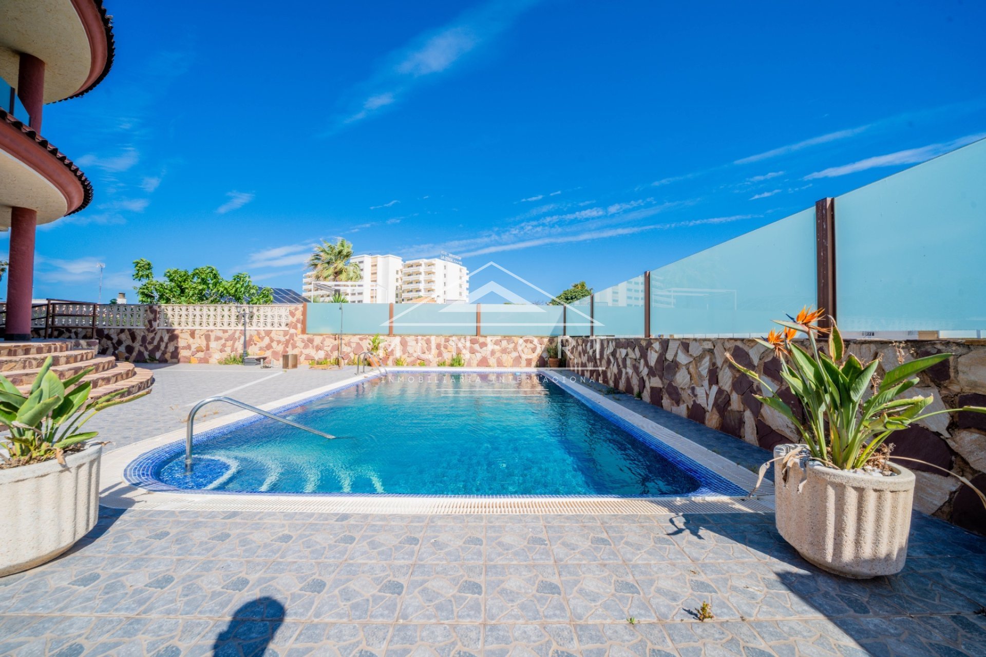 Videresalg - Luksusvillaer -
Orihuela Costa - La Zenia