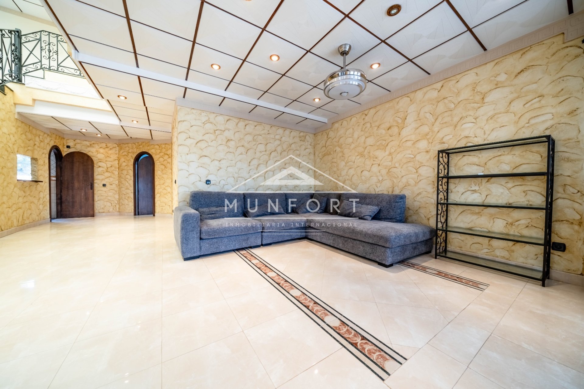 Videresalg - Luksusvillaer -
Orihuela Costa - La Zenia