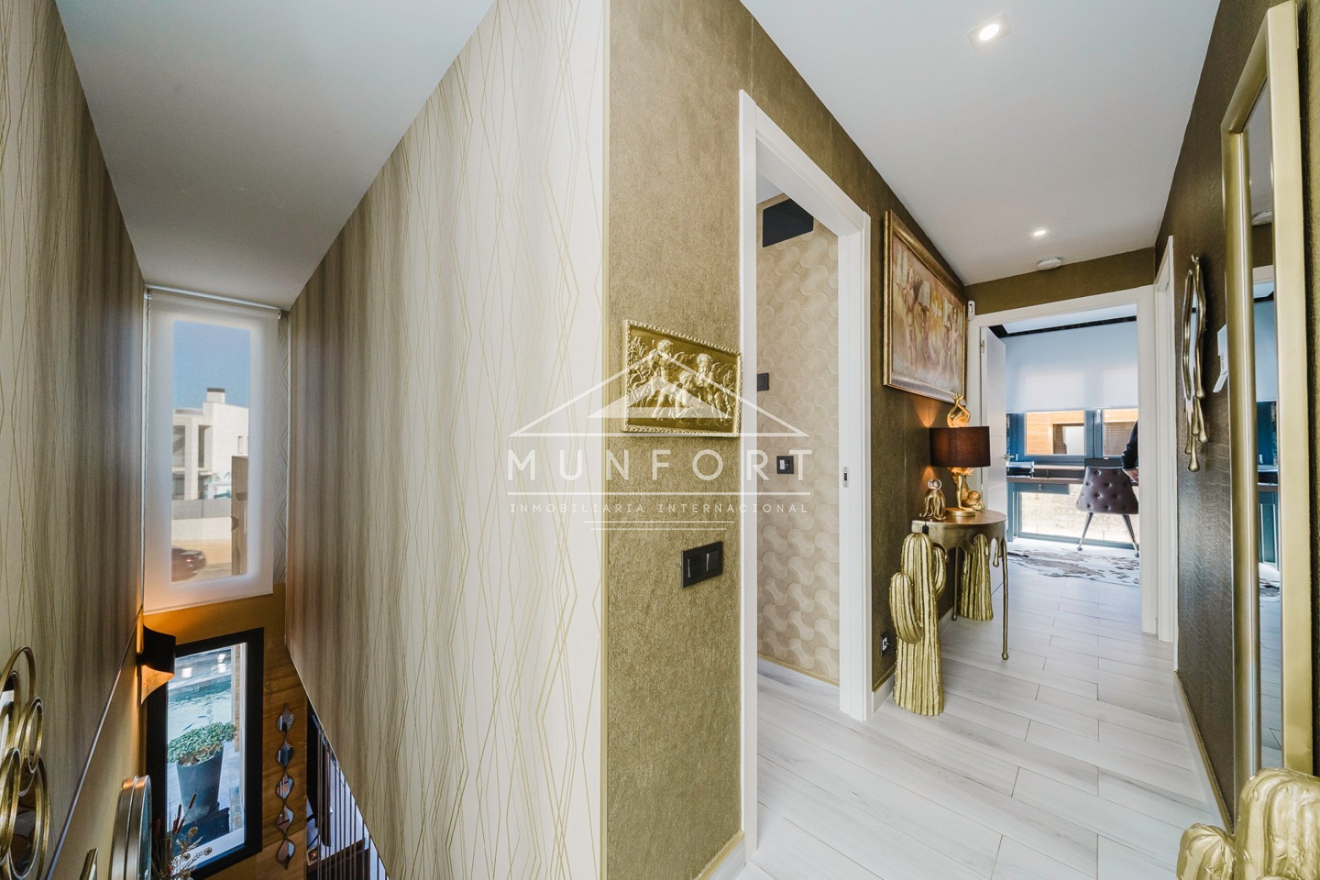 Videresalg - Luksusvillaer -
Orihuela Costa - Lomas de Cabo Roig