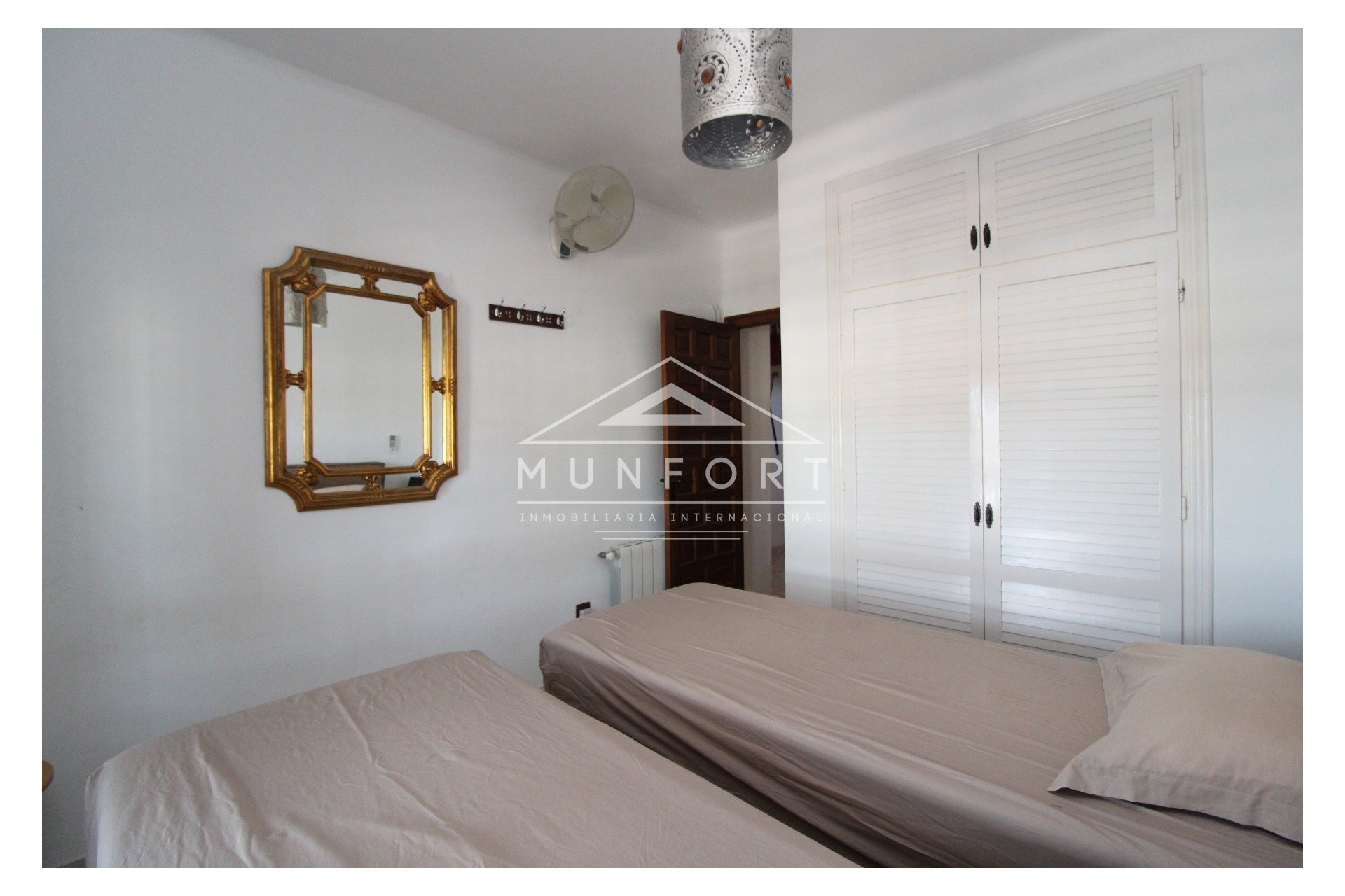 Videresalg - Luksusvillaer -
Orihuela Costa - Villamartin