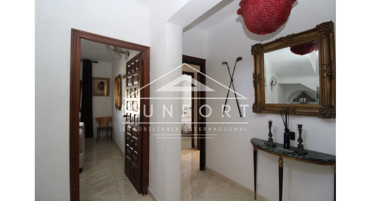 Videresalg - Luksusvillaer -
Orihuela Costa - Villamartin