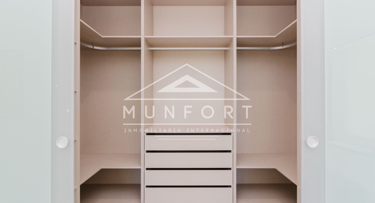 Videresalg - Luksusvillaer -
Pilar de la Horadada - Pinar de Campoverde