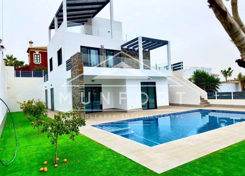 Videresalg - Luksusvillaer -
Rojales - Ciudad Quesada