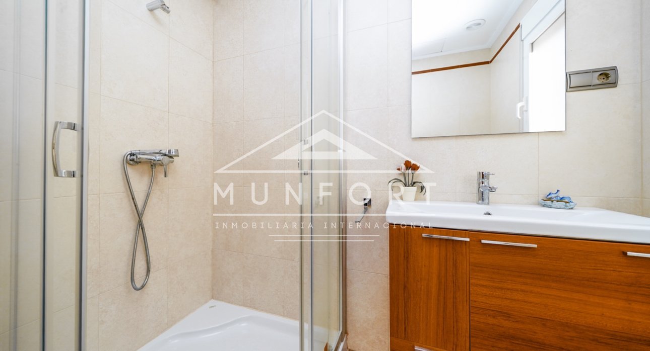 Videresalg - Luksusvillaer -
San Javier