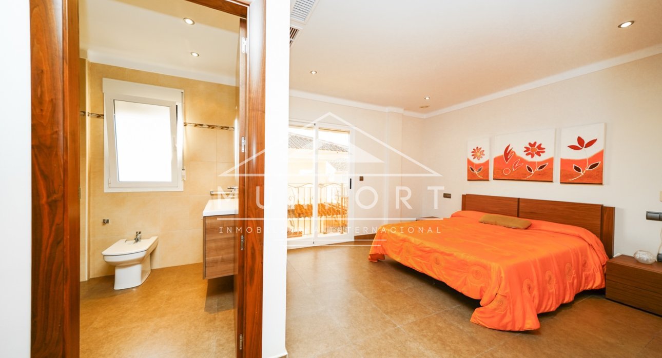 Videresalg - Luksusvillaer -
San Javier