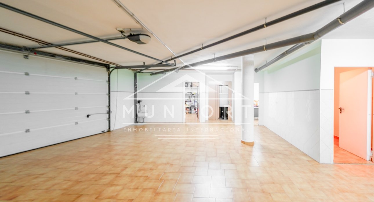 Videresalg - Luksusvillaer -
San Javier