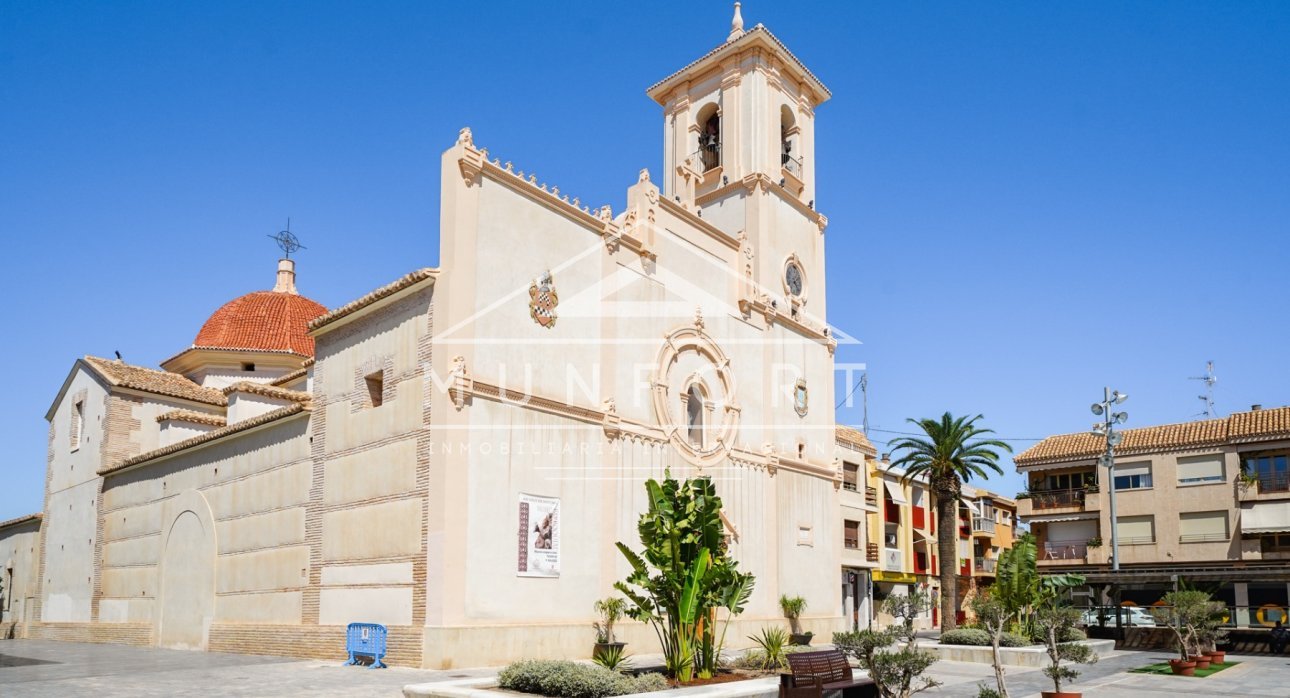 Videresalg - Luksusvillaer -
San Javier