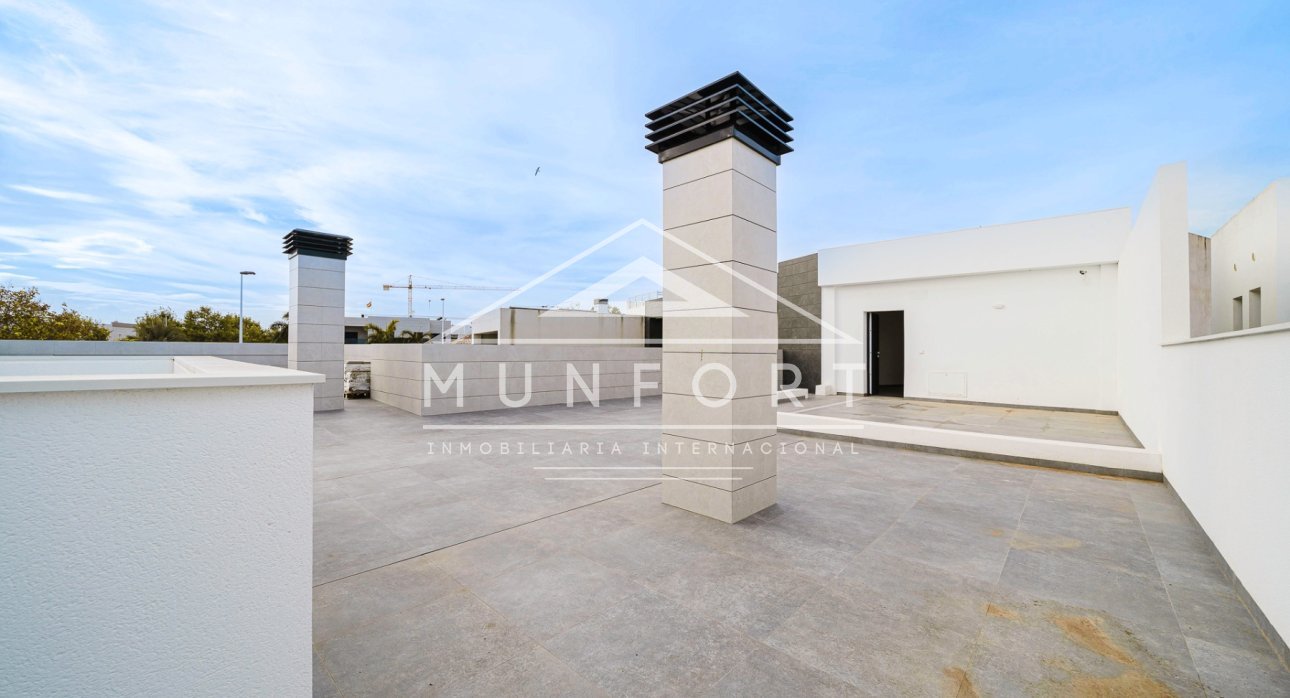 Videresalg - Luksusvillaer -
San Pedro del Pinatar