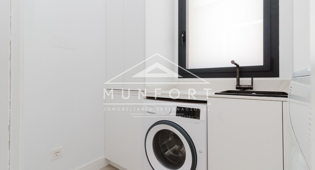 Videresalg - Luksusvillaer -
Torre-Pacheco - Santa Rosal&iacute;a Lake and Life Resort