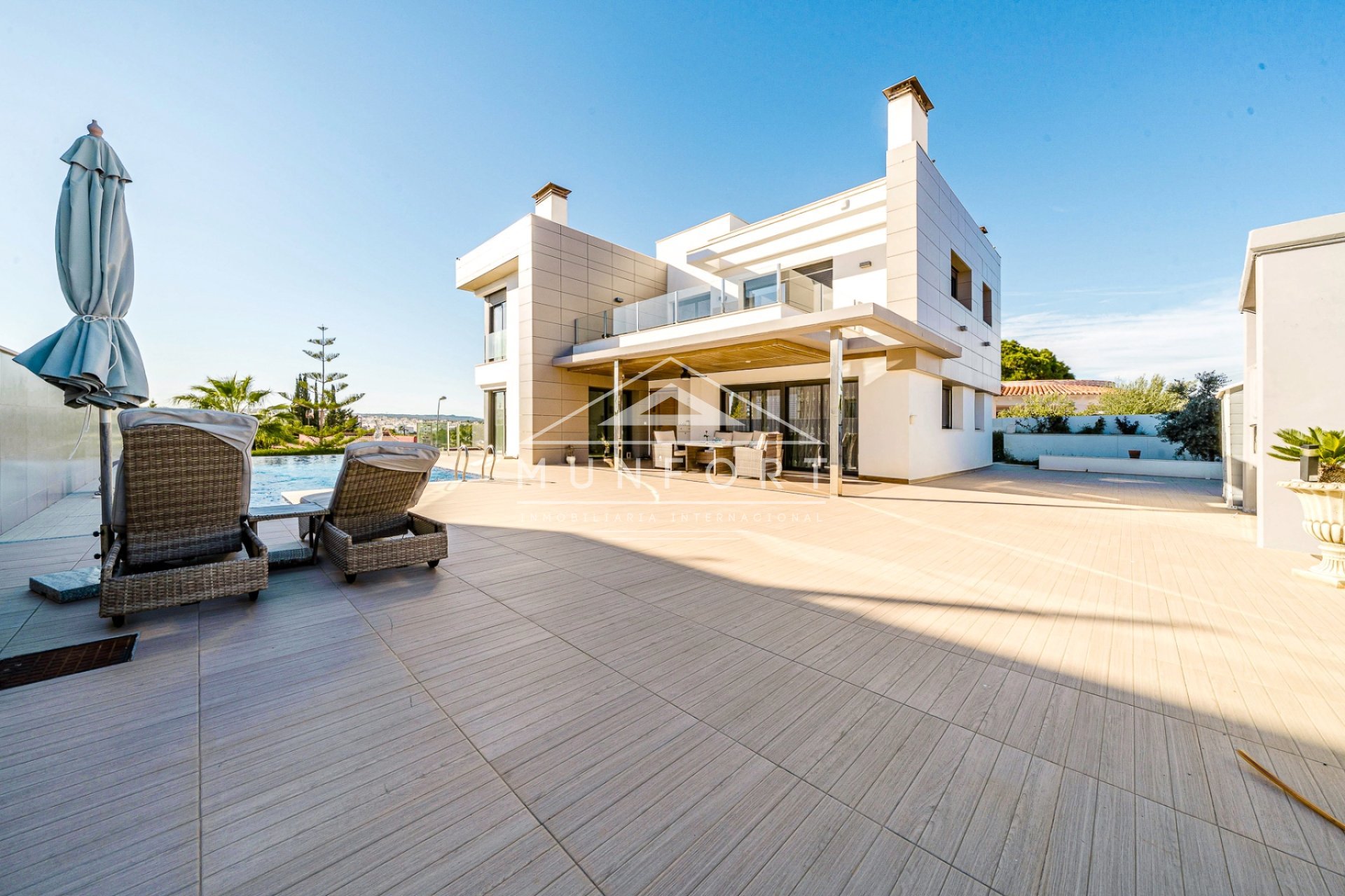 Videresalg - Luksusvillaer -
Torrevieja - Los Balcones - Torrevieja