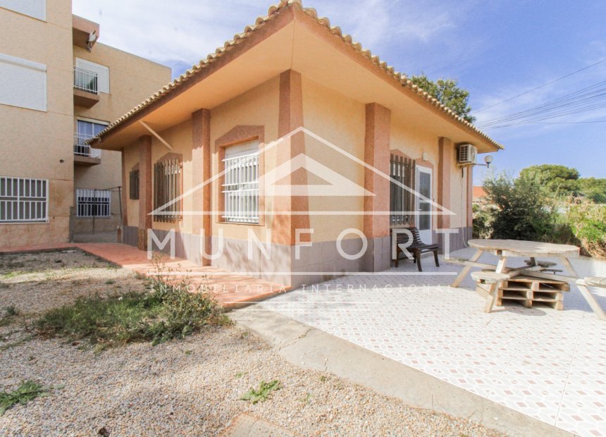 Videresalg - Rekkehus -
Alcázares, Los - Los Alc&aacute;zares