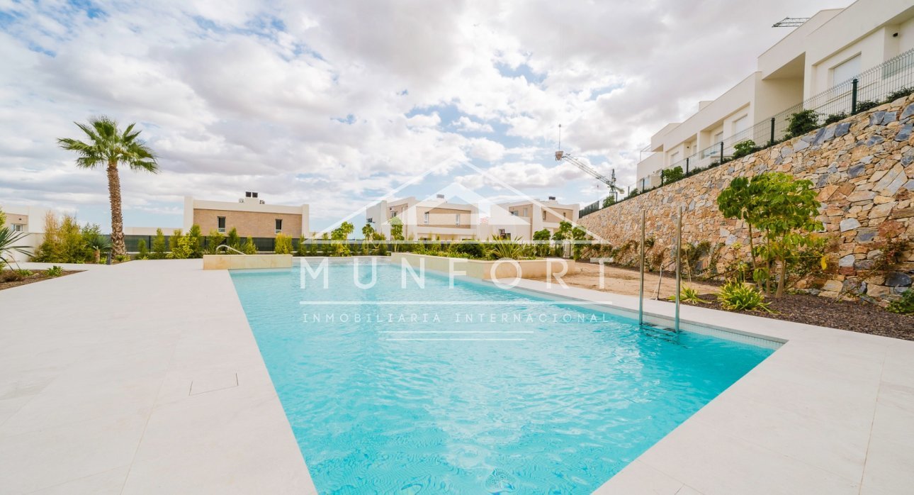 Videresalg - Rekkehus -
Algorfa - Club de Golf La Finca - Algorfa