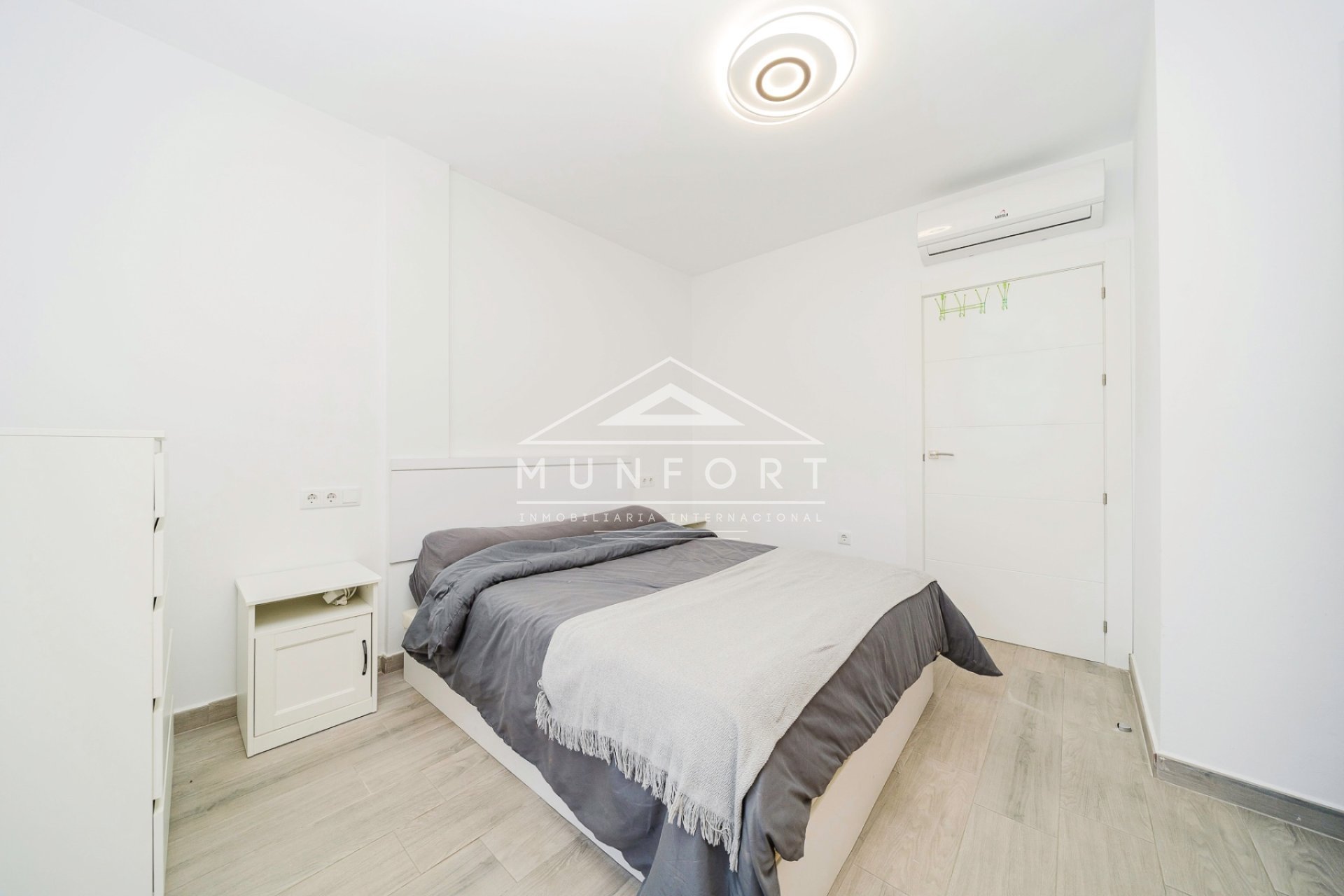 Videresalg - Rekkehus -
Lo Pagán - Los Cuarteros - Lo Pagán